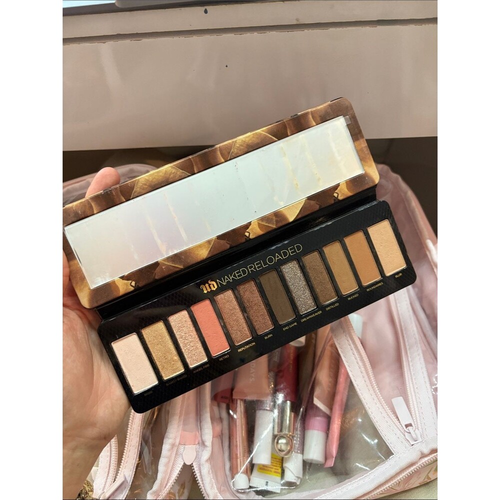 Urban Decay Naked Reloaded Eyeshadow Palette - Champagne, Peach, Bronze, Brown